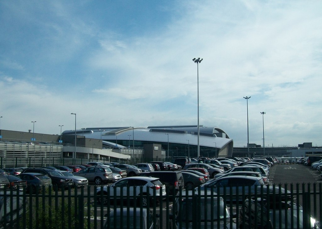 Stansted Airport parking: