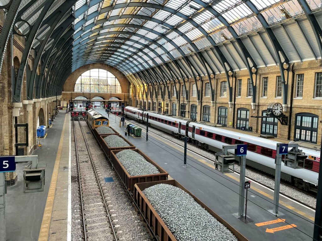 KING’S CROSS with London Car Transfer: