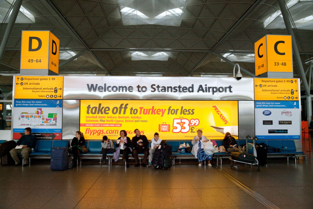 Stansted Airport Arrivals with London Car Transfer: